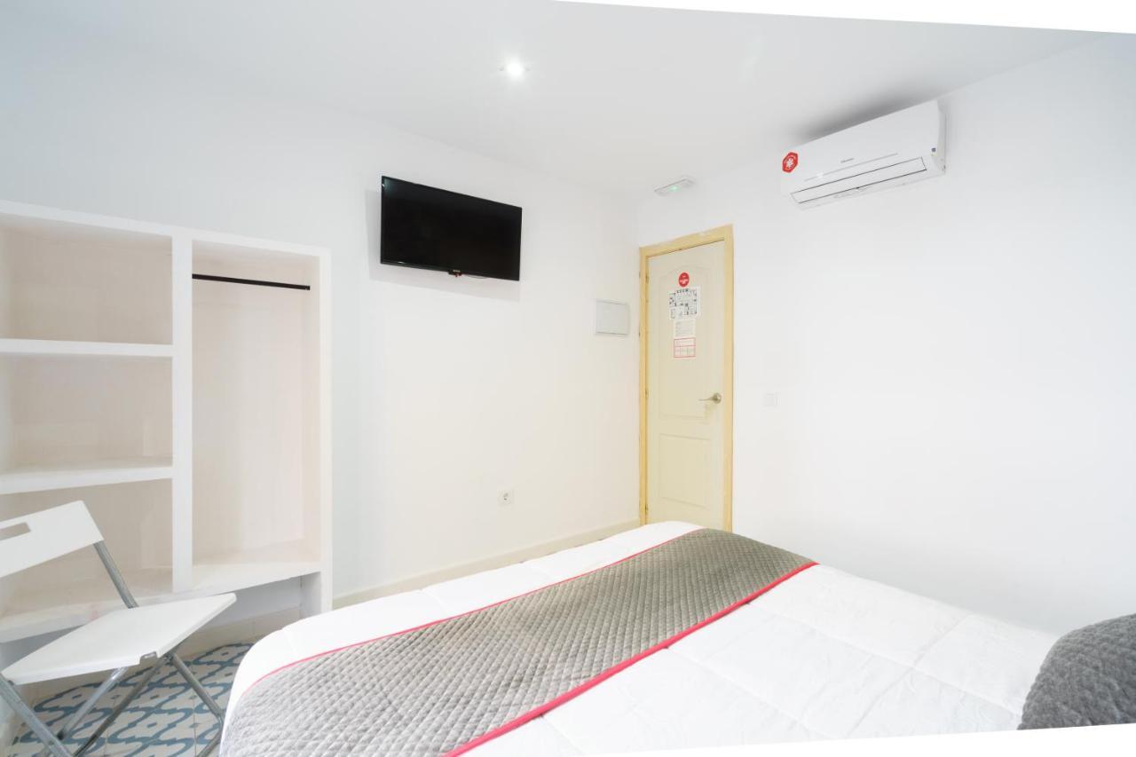 Pension Riad Mediterraneo Barbate Bagian luar foto