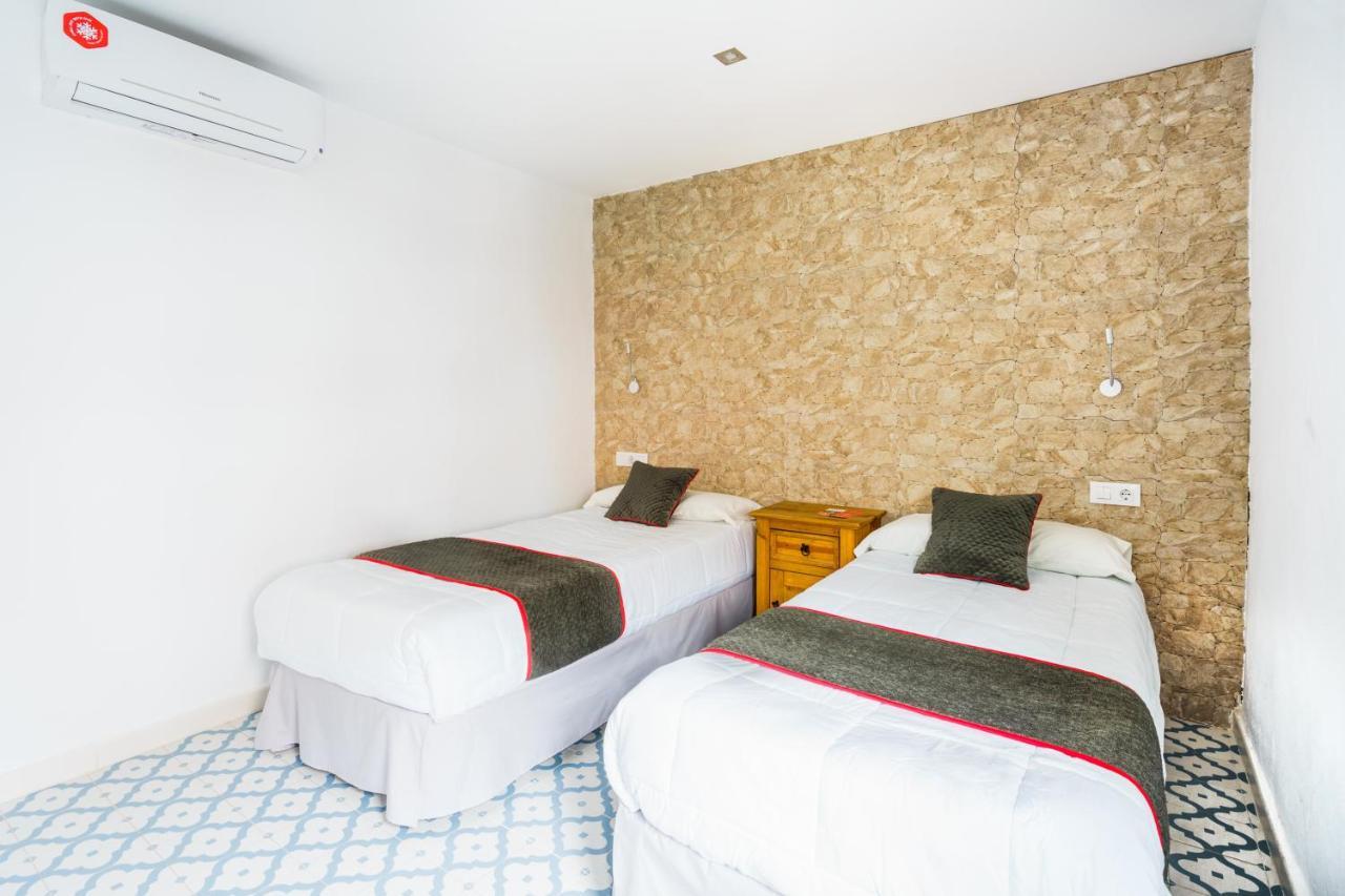 Pension Riad Mediterraneo Barbate Bagian luar foto