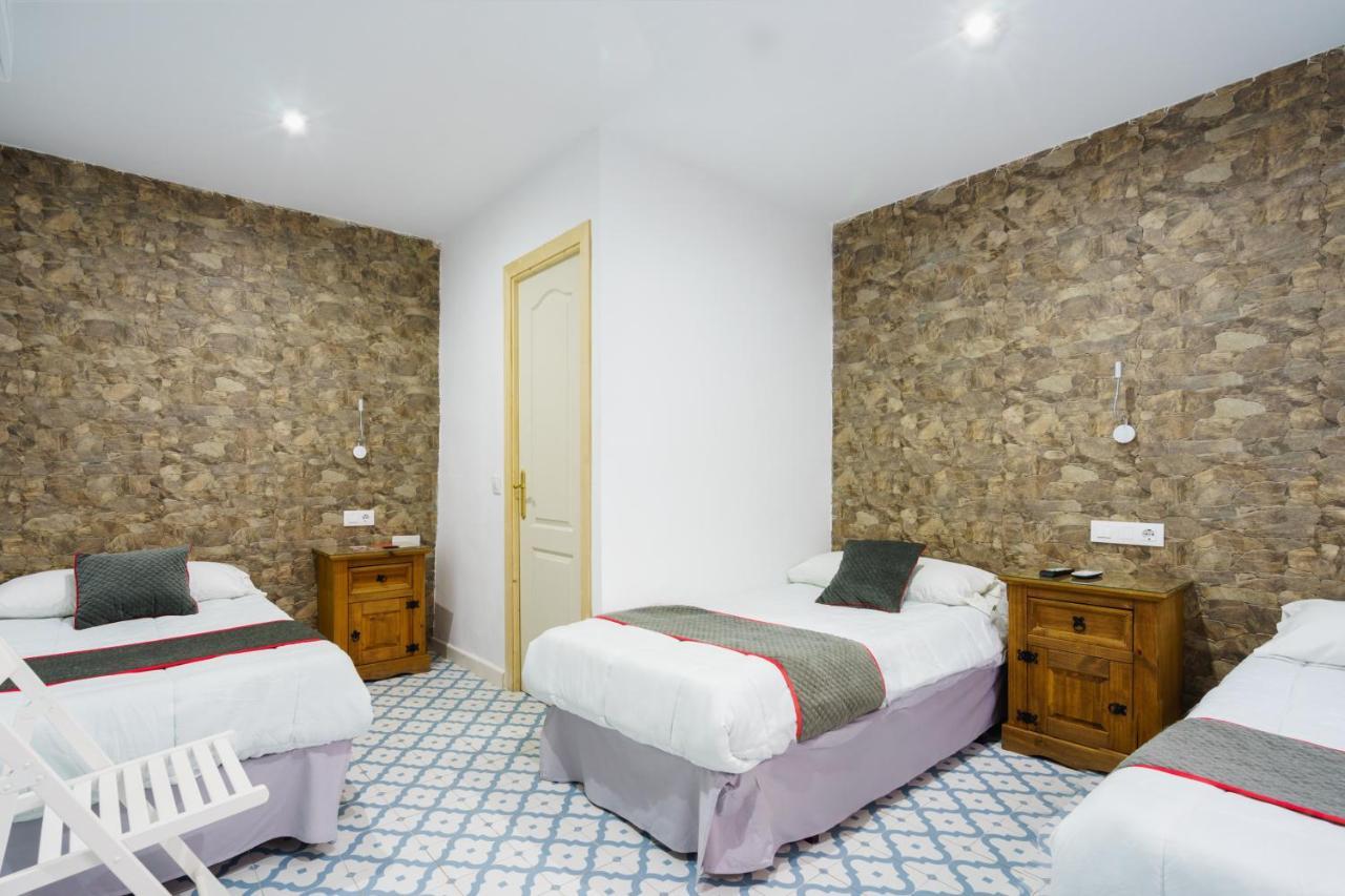 Pension Riad Mediterraneo Barbate Bagian luar foto