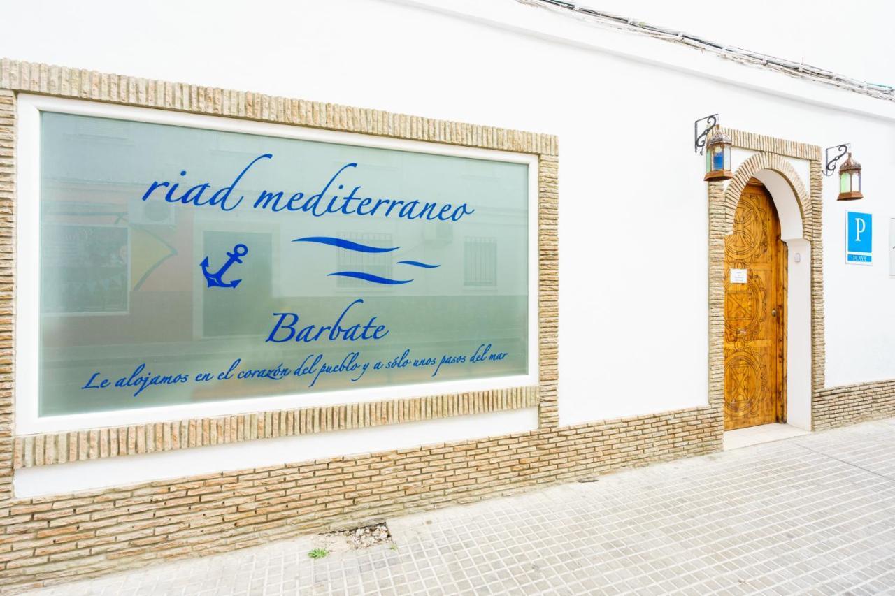 Pension Riad Mediterraneo Barbate Bagian luar foto