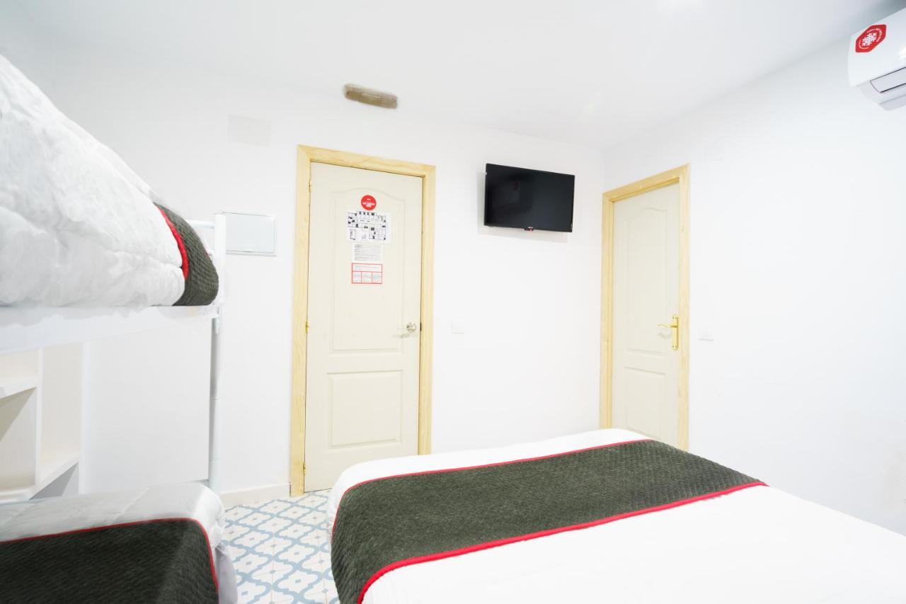 Pension Riad Mediterraneo Barbate Bagian luar foto